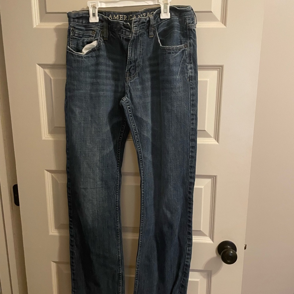 American Eagle Outfitters Straight Indigo Jeans